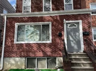 5949 Maspeth Ave, Maspeth, NY 11378