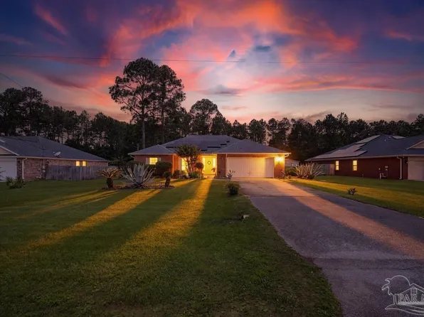 7654 Manatee St, Navarre, FL 32566
