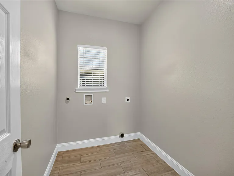 3205 Bois D Arc St — Photo 15