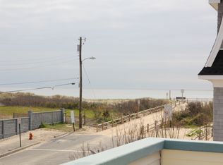 112 E 11th St, Ship Bottom, NJ 08008
