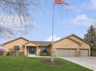 18854 Emblem Ct, Farmington, MN 55024