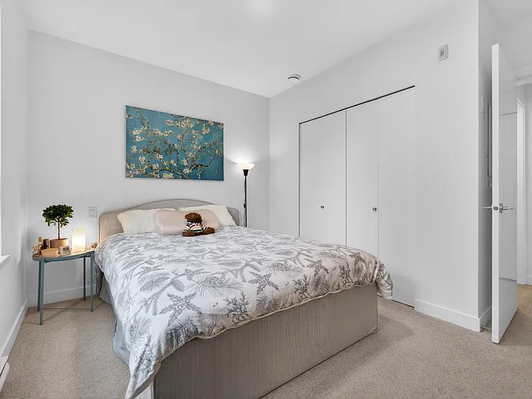 723 Grover Ave #210 — Photo 9