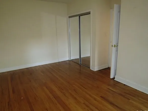 141-17 79th Avenue image 7 of 8