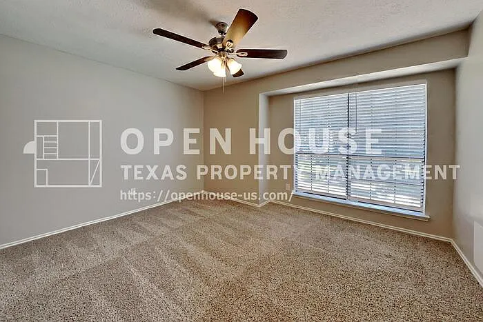 16315 Chimneystone Dr — Photo 16