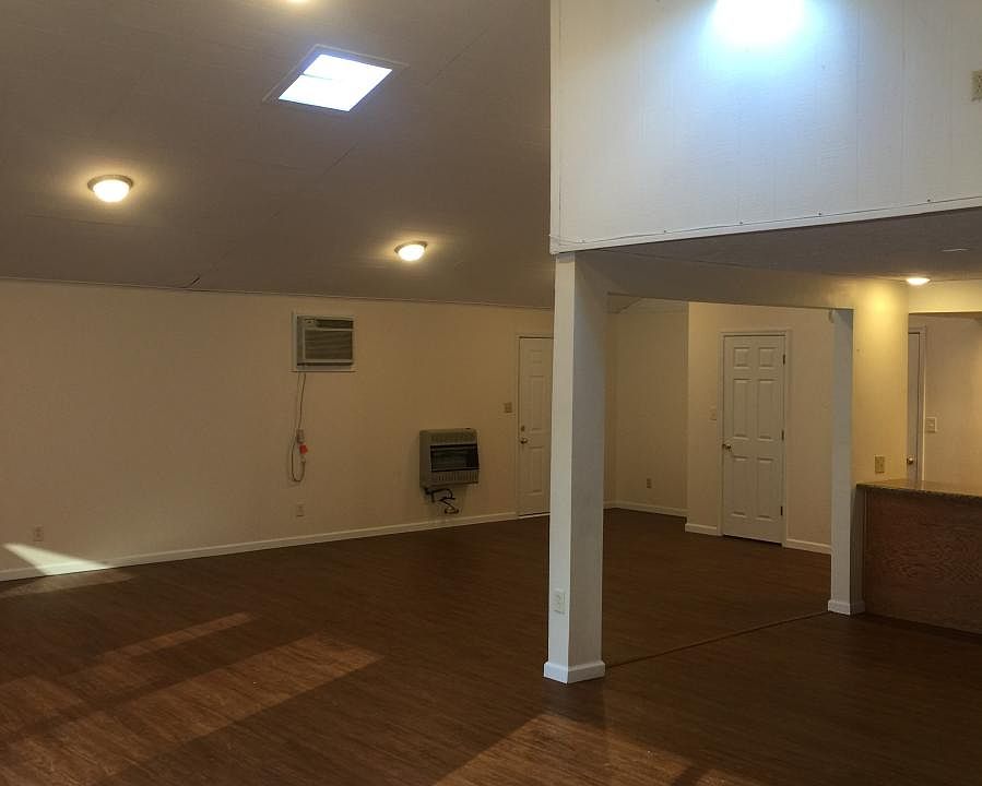 2nd image of 72 Owens Rd S APT 1