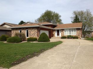 141 Cypress Dr, Schererville, IN