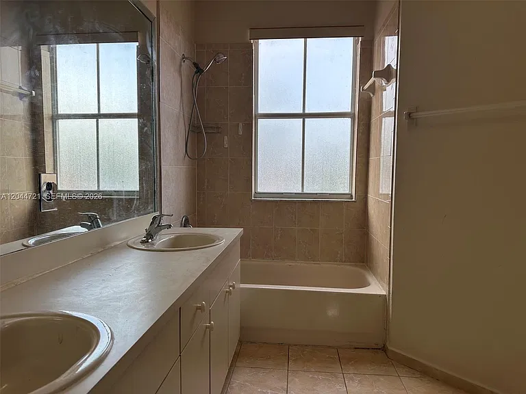 13741 SW 274th Ter — Photo 27