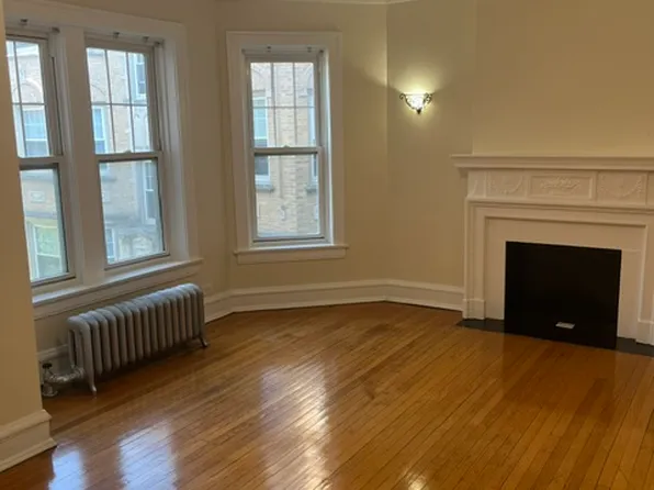 720A Hinman Ave #2N, Evanston, IL 60202