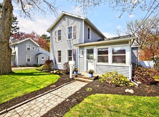41 Frank St, Fairport, NY 14450