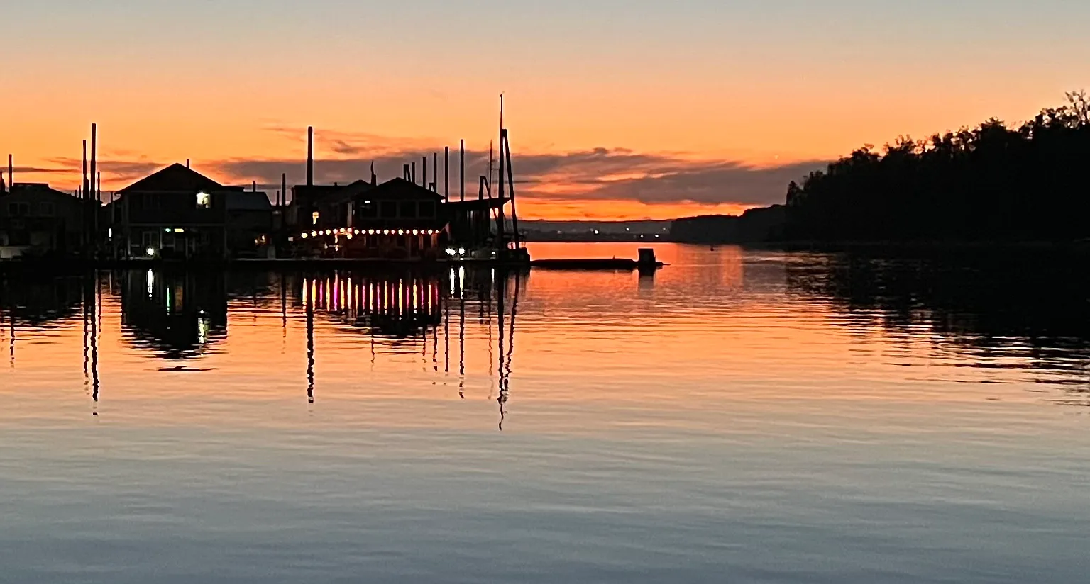 NE Marine Dr, Portland — Photo 1