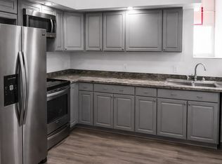 500 Hill St #2, Dubuque, IA 52001