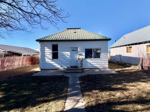 478 2nd St W, Hansen, ID 83334