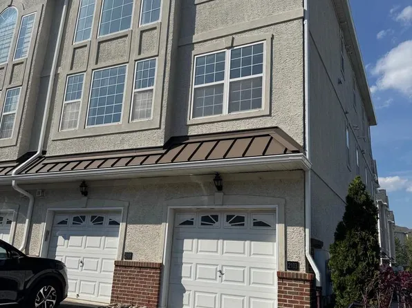 2103 Verona Dr, Philadelphia, PA 19145