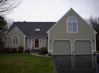 10 Ellisville Grn, Plymouth, MA 02360