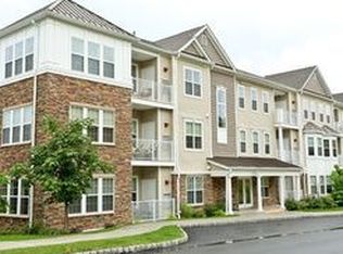 2 Blair Rd, Staatsburg, NY 12580