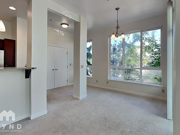 4th image of 2222 152nd Ave NE APT 215