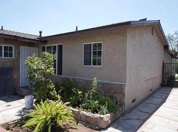 5th image of 11626 Strathern St