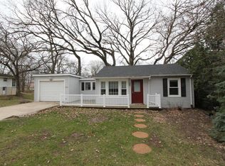 34205 Euclid Dr, Burlington, WI 53105