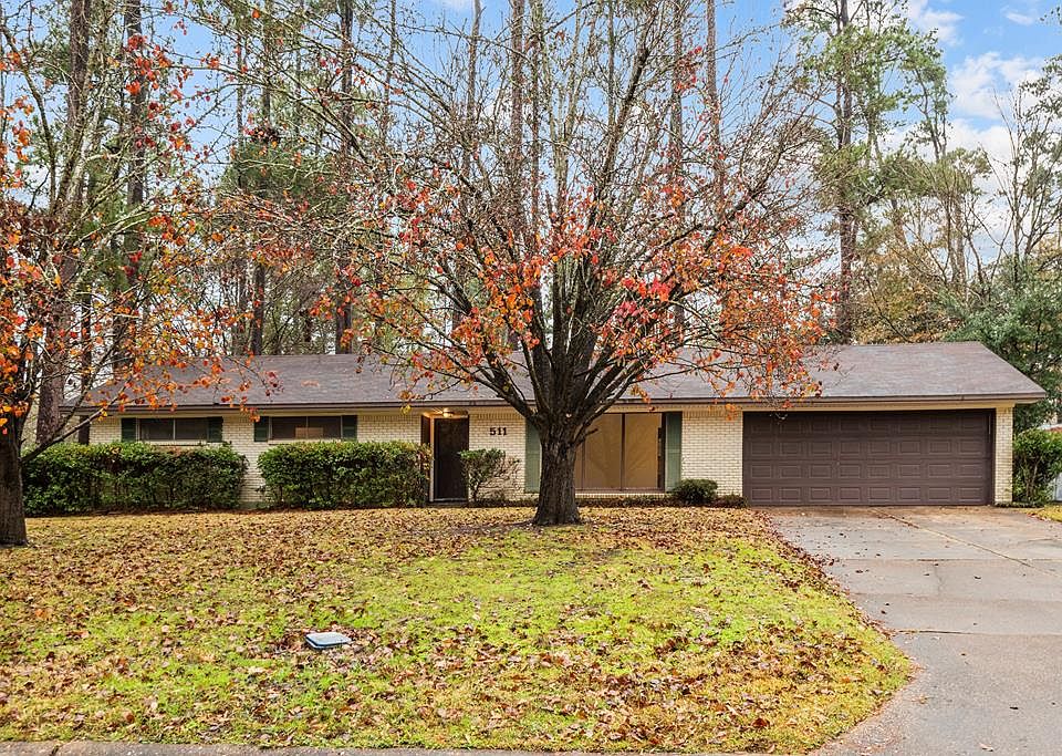 1st image of 511 Willow Oak Dr