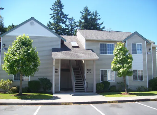 2 Bedroom 1 Bath Condo in Cordata Area! — Photo 1
