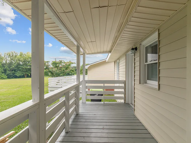 111 Five Mile Rd — Photo 17