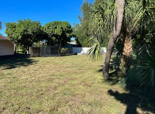 601 77th Ave, Saint Pete Beach, FL 33706
