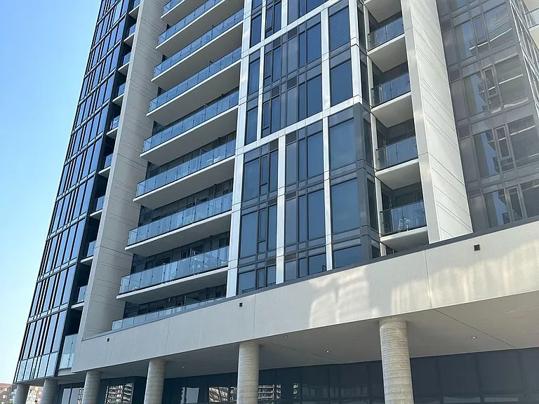 9618 Yonge St N #1202 — Photo 1