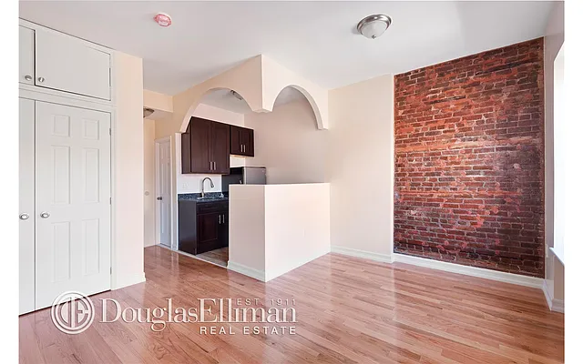 Rented by Douglas Elliman | media 11
