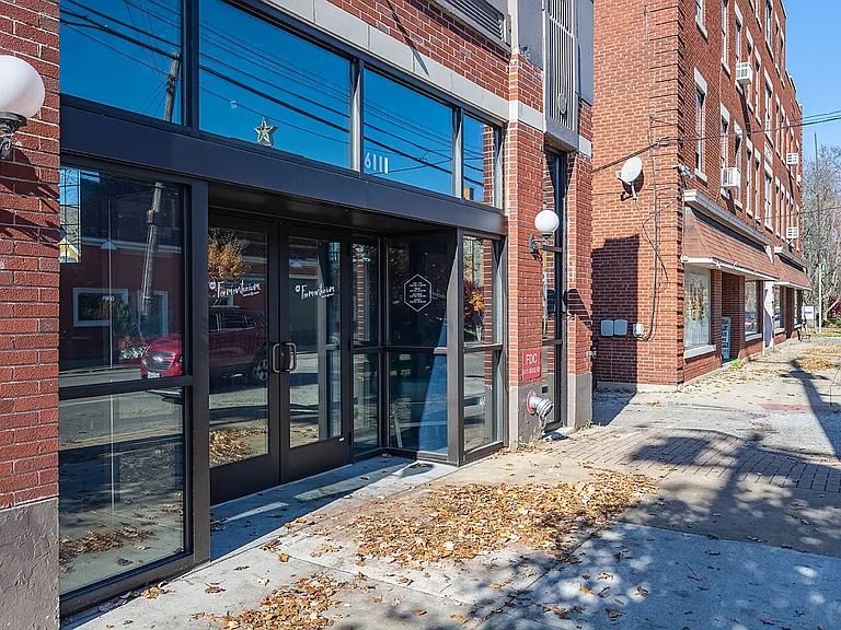 Cincinnati Premier Living* — Photo 37