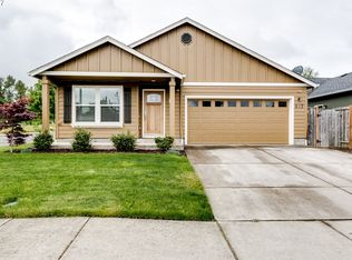 197 Tyler Ave, Cottage Grove, OR 97424