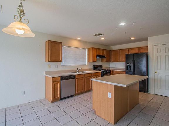 4th image of 13735 E Shadow Pines Ln S