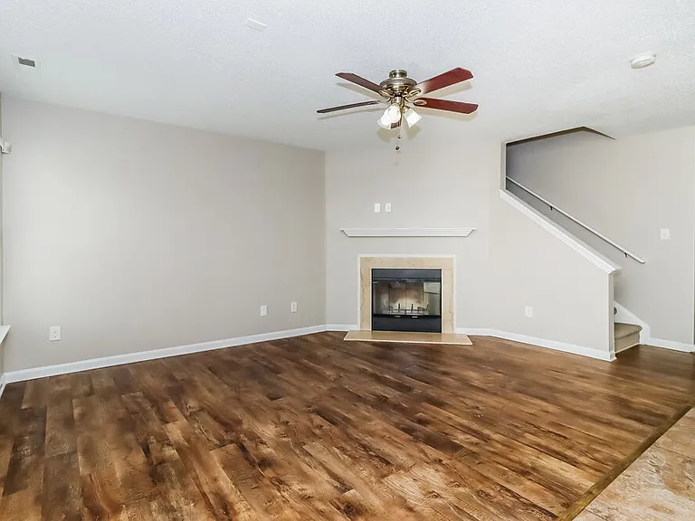 2203 Pimpernel Rd — Photo 7