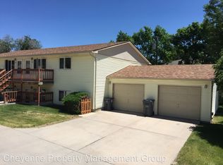 246 E Carlson St, Cheyenne, WY 82009