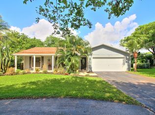 3315 S Seacrest Blvd, Boynton Beach, FL 33435