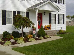 194 Beaumont Ln, Hurricane, WV 25526