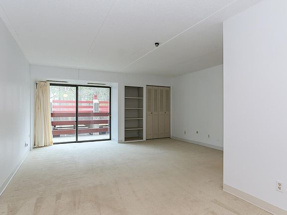 2nd image of 55 Tall Oaks Dr Unit 302