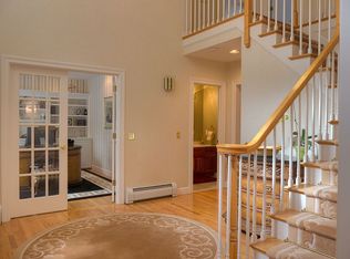 2 Kelley Ln, Wayland, MA 01778