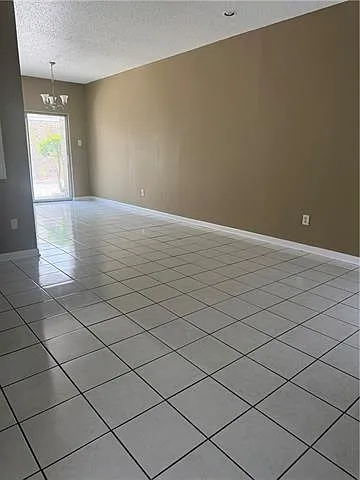 1014 Saint Julien Dr #C2 — Photo 5