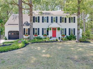 2502 Tanglebrook Rd, Midlothian, VA 23112