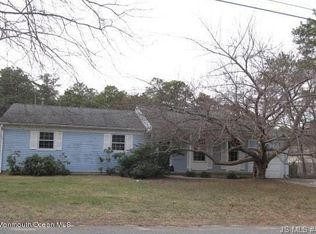 1801 Manchester St, Toms River, NJ 08757