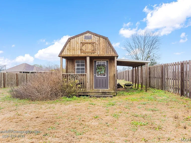 1641 Buena Vista Blvd — Photo 35