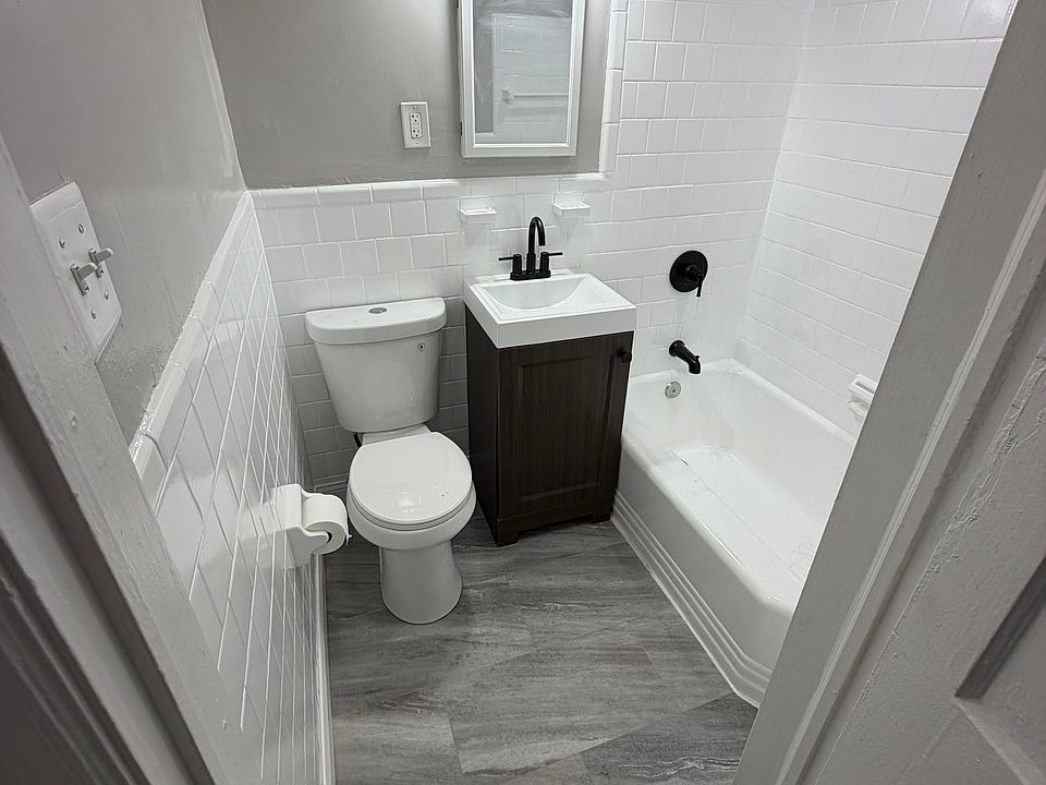 1st image of 1652 E Cold Spring Ln #2