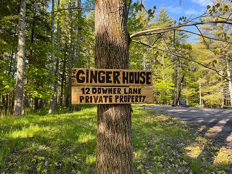 12 Downer Ln — Photo 19