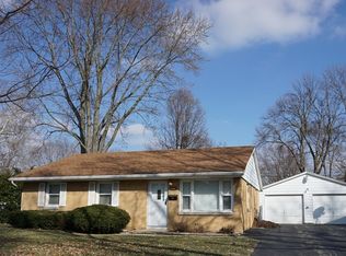 1314 Williamsburg Dr, Champaign, IL