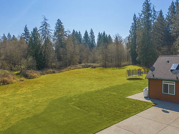 4th image of 23823 4th Ave NW