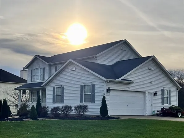 528 Helena Dr, Tallmadge, OH 44278