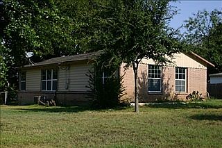 2nd image of 3363 Crites St