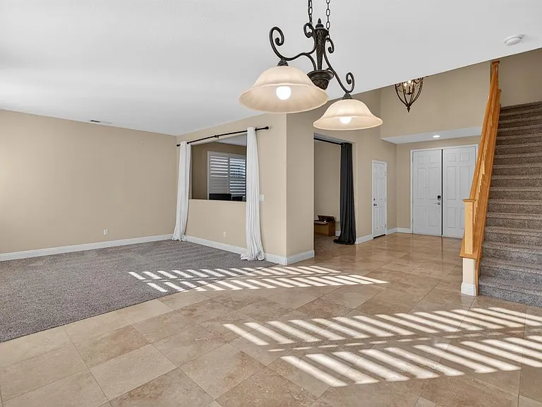 9362 Lost Springs Ct — Photo 8
