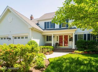 66 S Tournament Dr, Hawthorn Woods, IL 60047