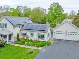 41 Edgerton St, East Hampton, CT 06424